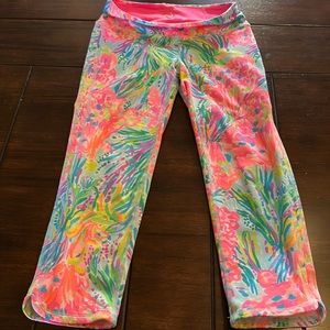 Lilly Pulitzer Luxletic cropped leggings in Fan Sea Pants Small